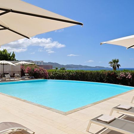 Hotel Demeure Loredana Сен-Флоран Экстерьер фото