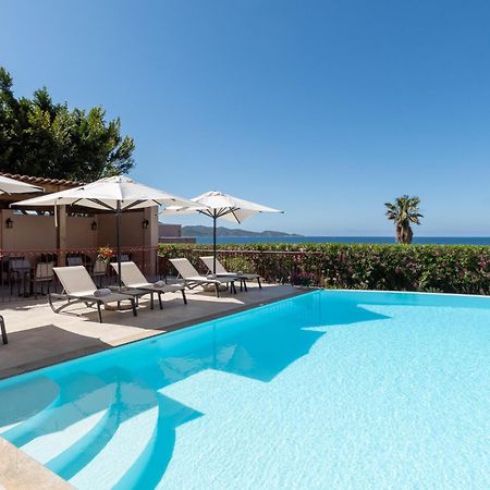 Hotel Demeure Loredana Сен-Флоран Экстерьер фото
