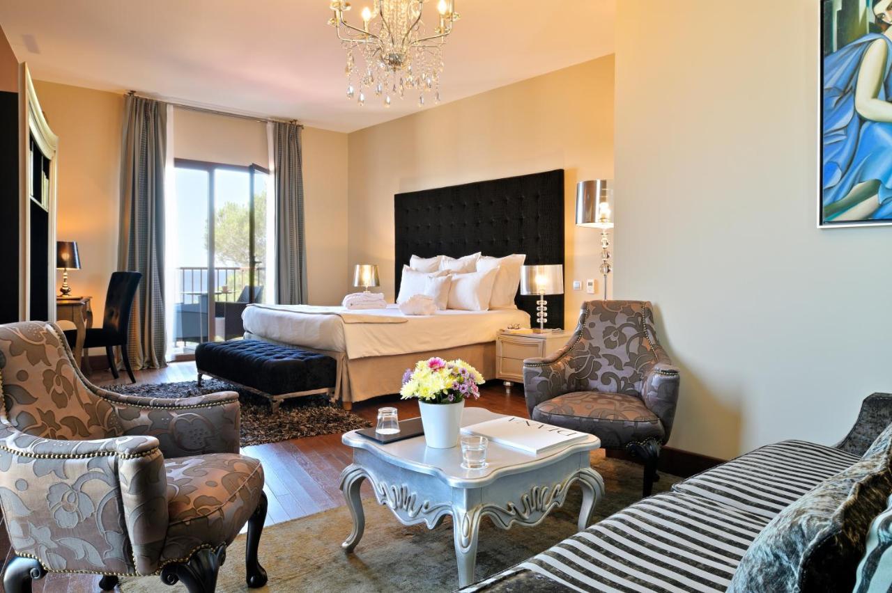 Hotel Demeure Loredana Сен-Флоран Экстерьер фото