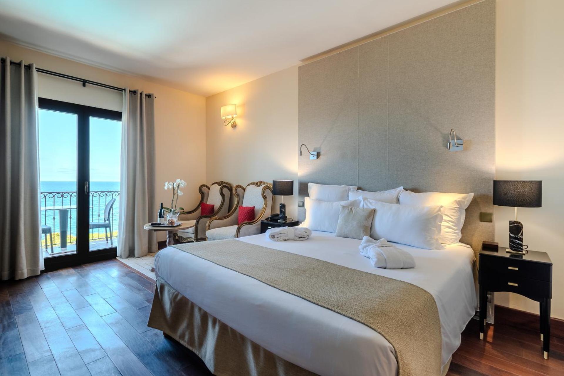 Hotel Demeure Loredana Сен-Флоран Экстерьер фото